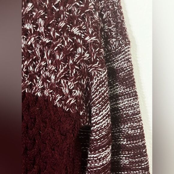 Fitted Tunic Sweater - Picture 11 of 14